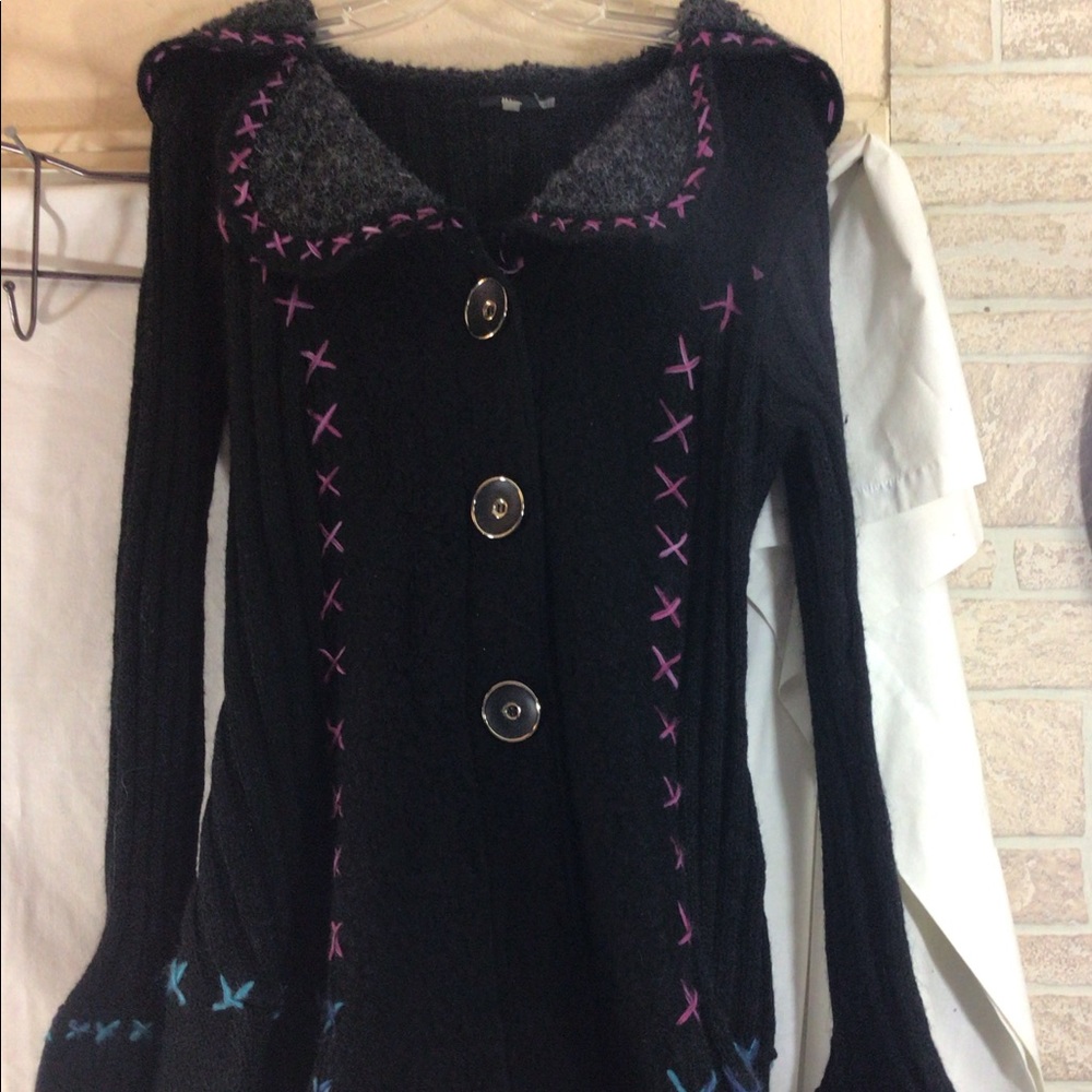 Woman’s Sz XL Blk Long Slv Sweater Jacket MILAN